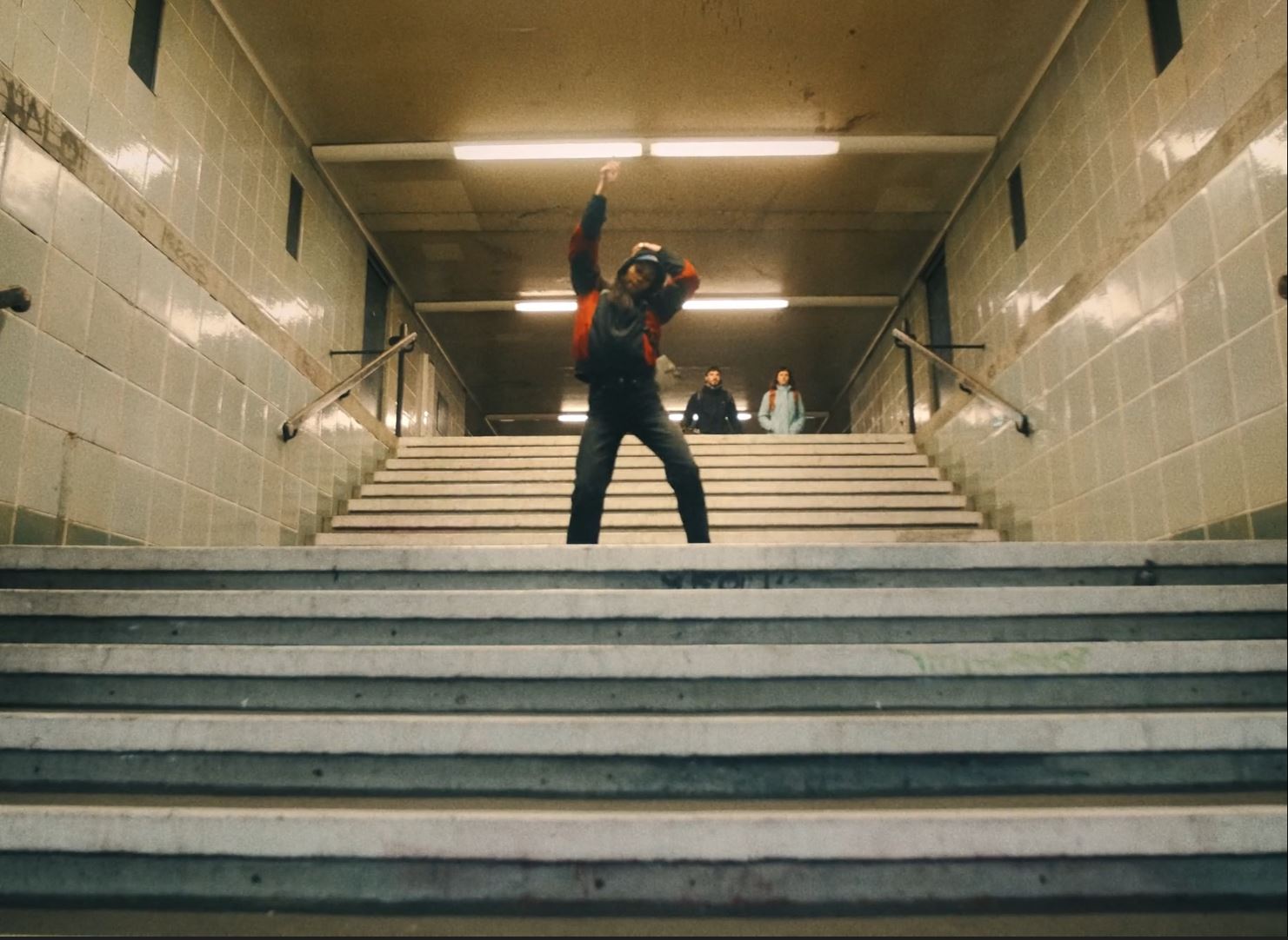 It's gone, SĀNT RAGE - Music Video Directed by me, Pietro Venier Starring: SĀNT RAGE Cinematography: Hani Hamza, Pietro Venier, Arjin Sahin Civan Editor: Hani Hamza Colorist: Catalin Ciocea